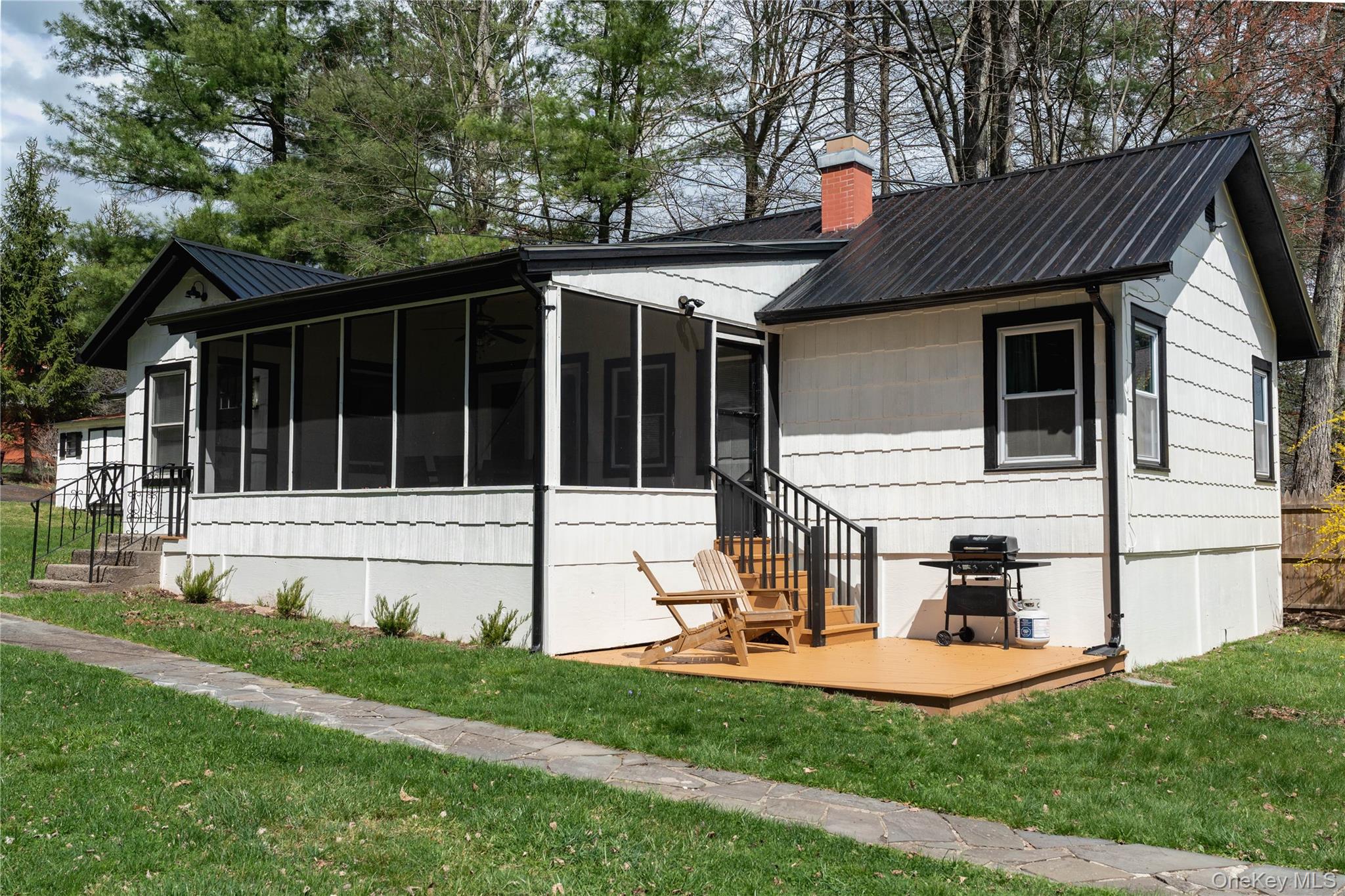 1037 Lake Shore Drive Property Photo 34