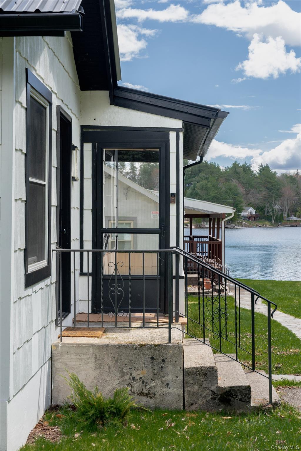 1037 Lake Shore Drive Property Photo 35