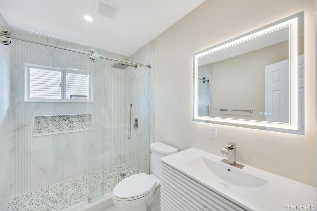 207 August Road Property Photo 14