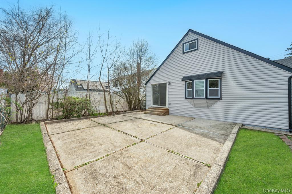 207 August Road Property Photo 22