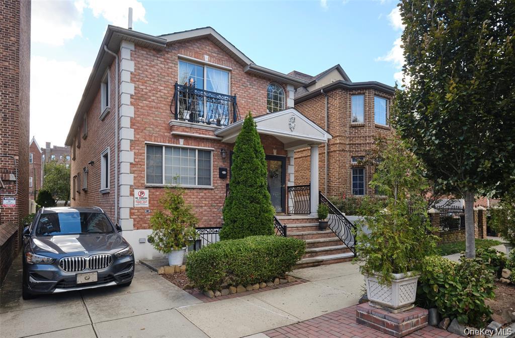 84-34 120 Street Property Photo 4