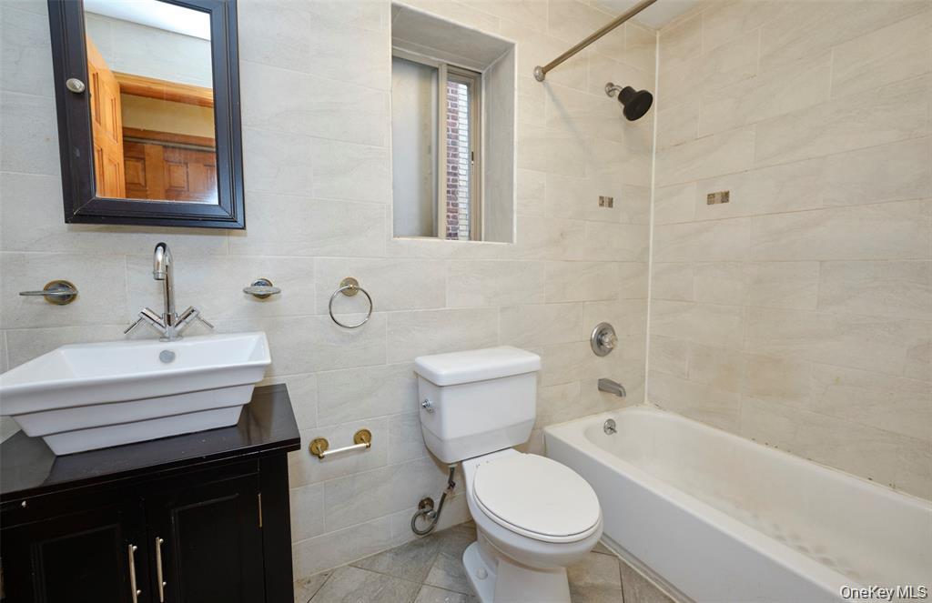 84-34 120 Street Property Photo 11