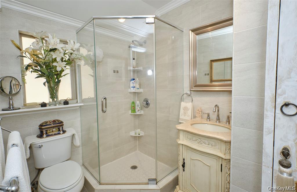 84-34 120 Street Property Photo 12