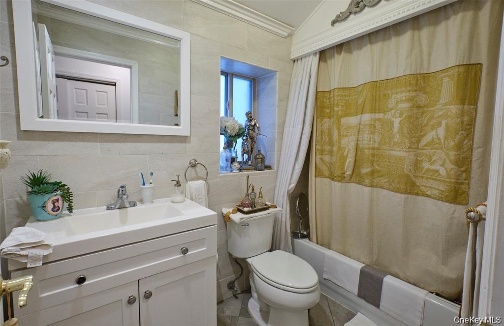 84-34 120 Street Property Photo 31