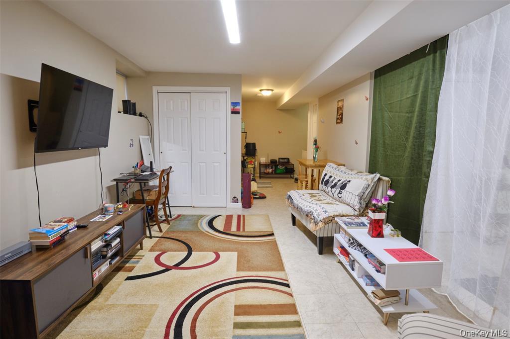 84-34 120 Street Property Photo 32