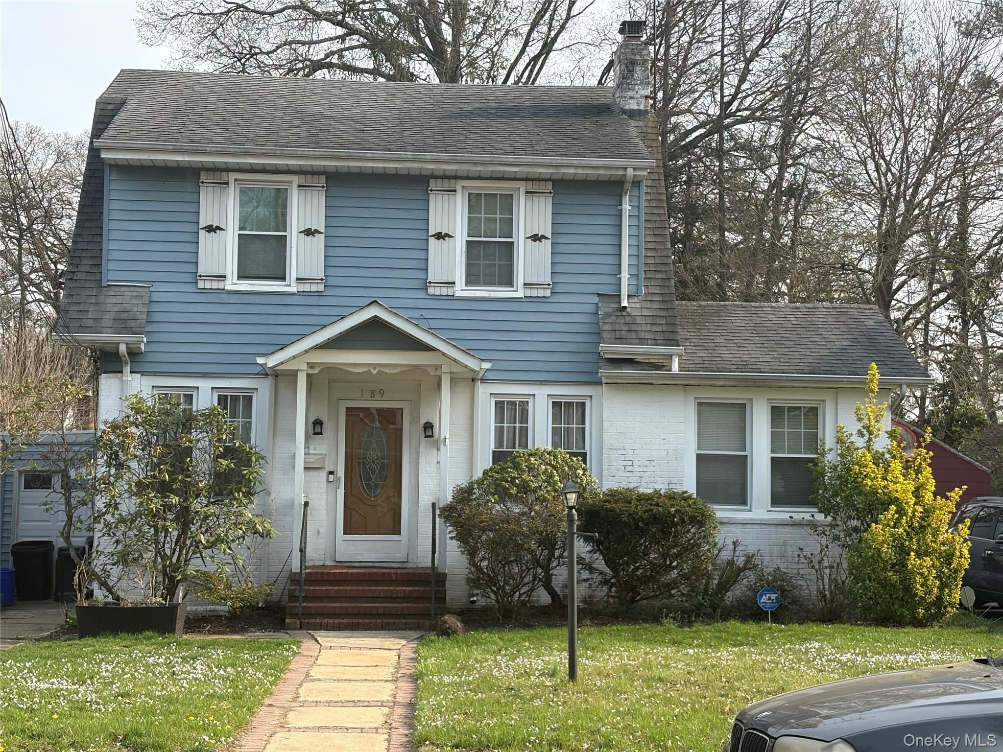 189 N Evans Avenue Property Photo 1