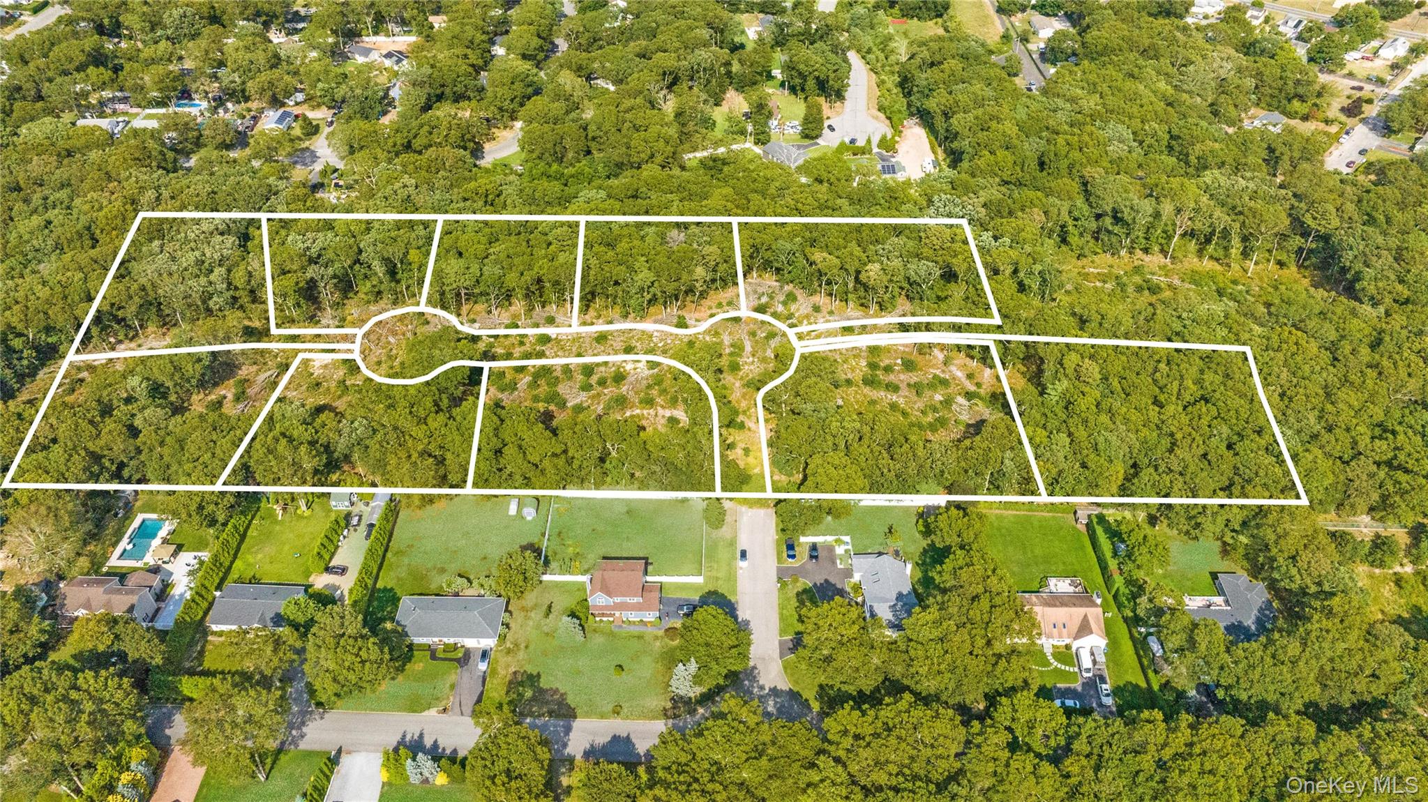 Midway Drive Property Photo 2