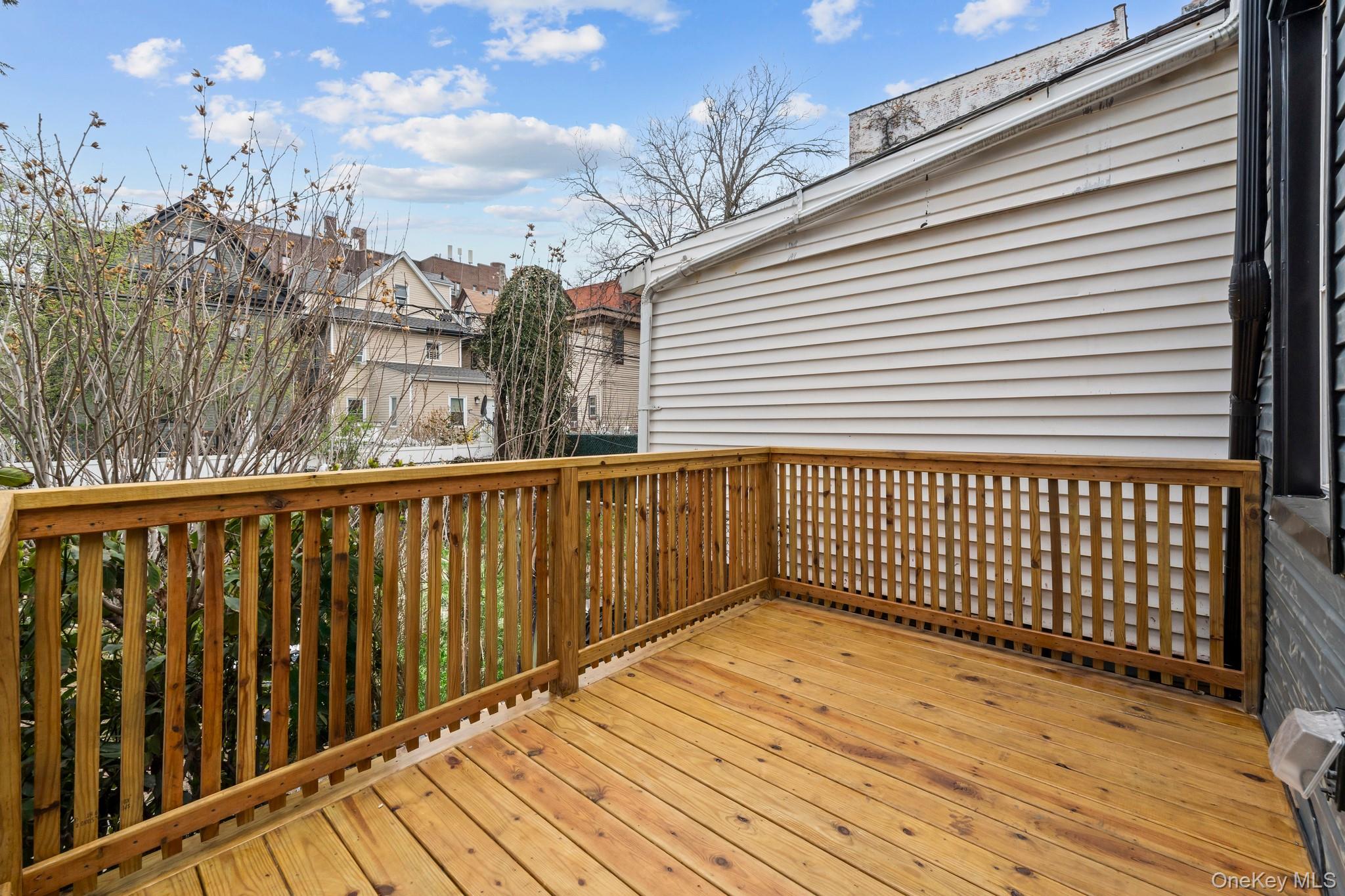 518 E 29th Street Property Photo 14