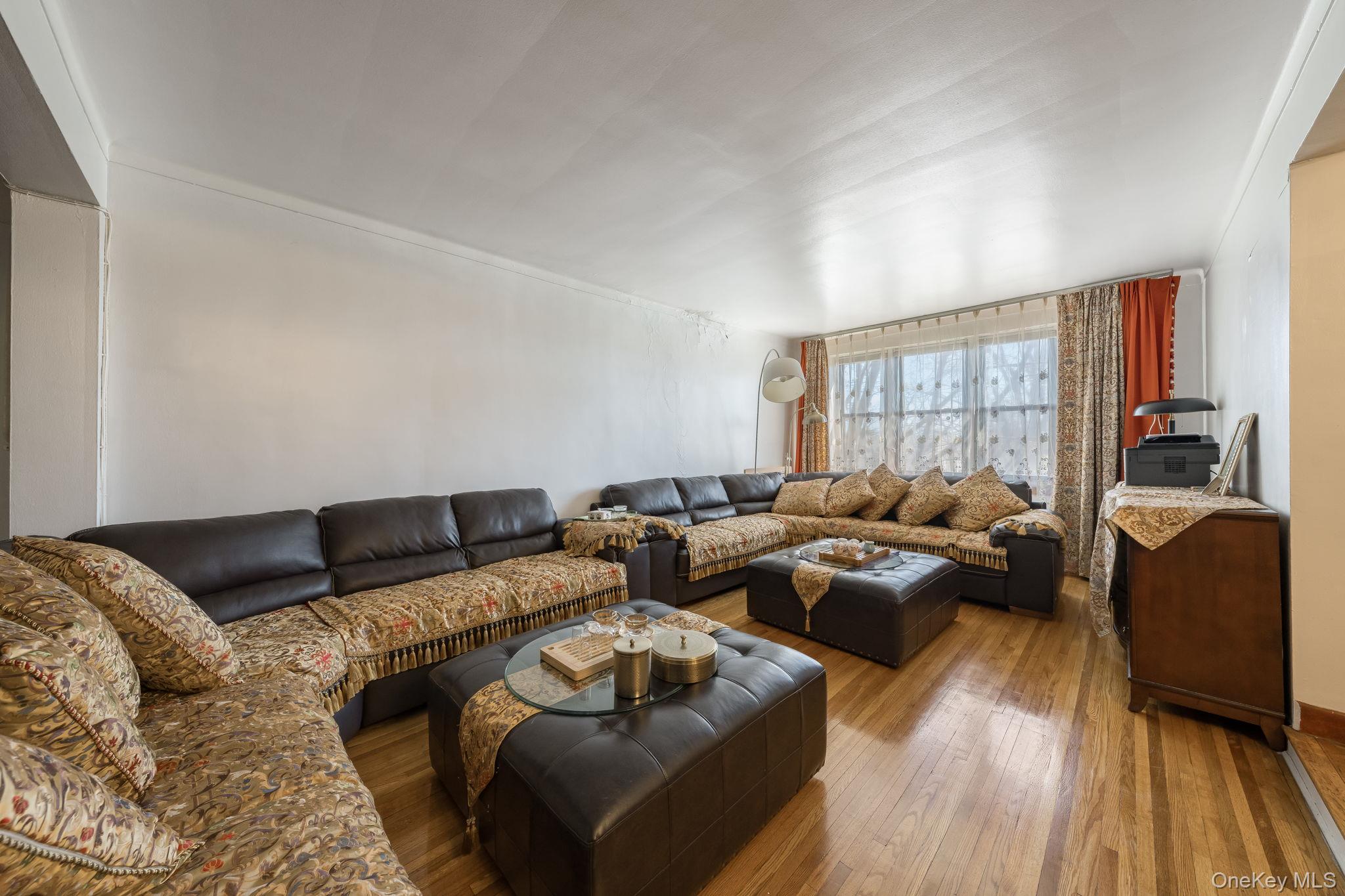 143-50 Hoover Avenue 306 Property Photo 4