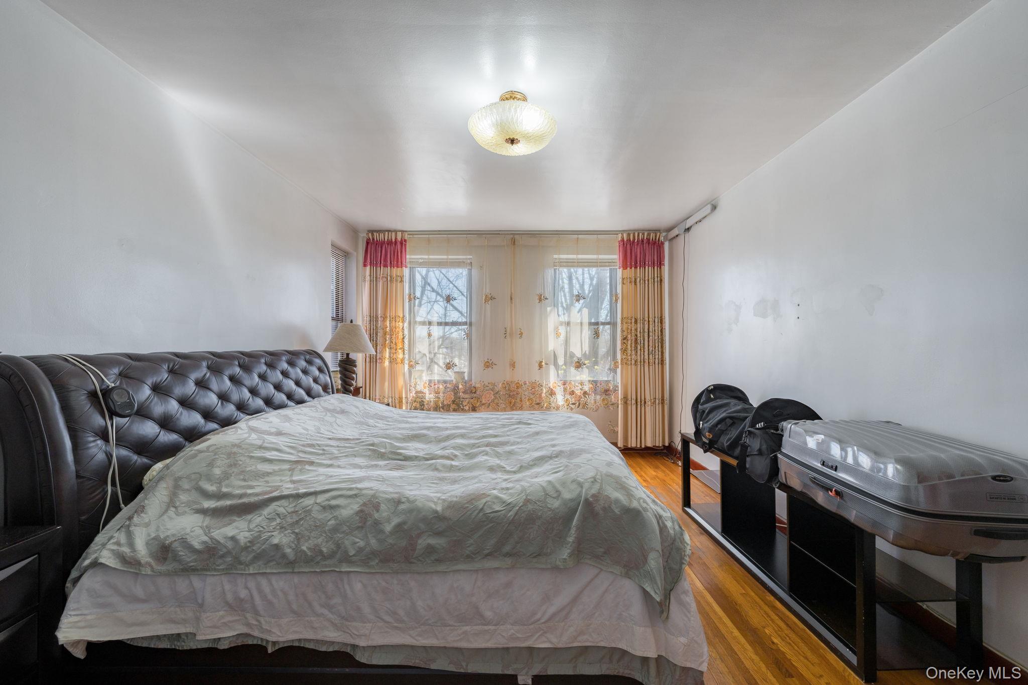 143-50 Hoover Avenue 306 Property Photo 16