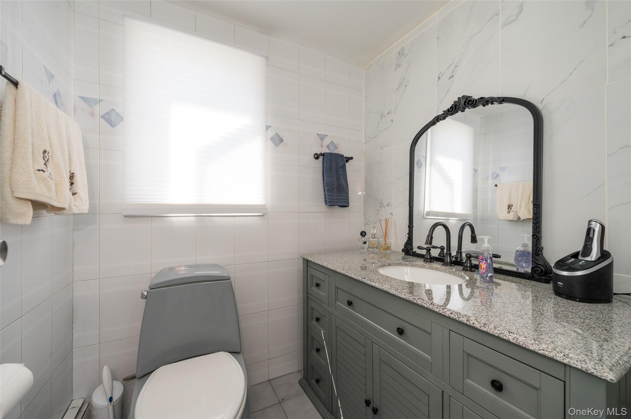 3124 Ralph Avenue Property Photo 10