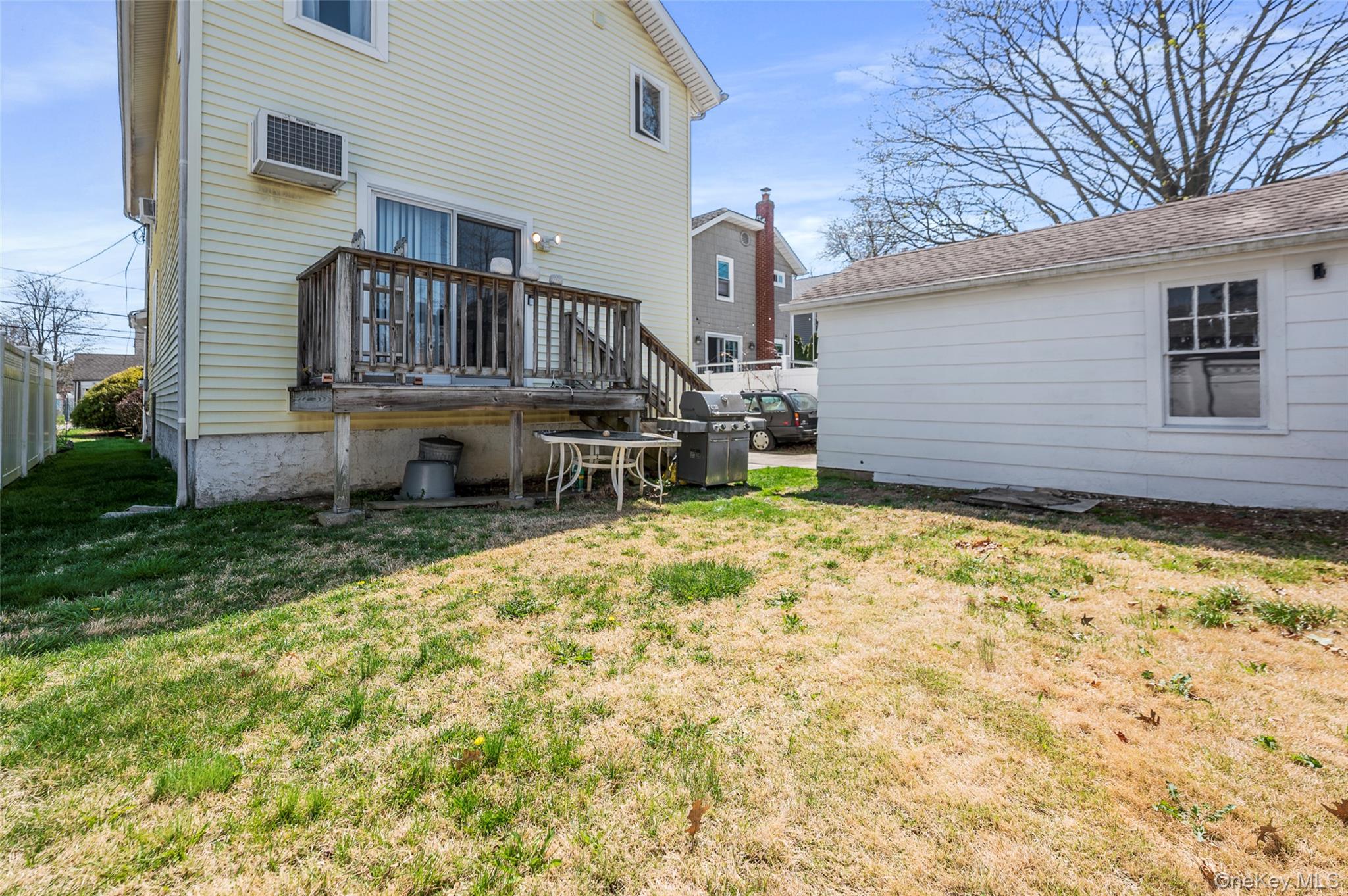 3124 Ralph Avenue Property Photo 12