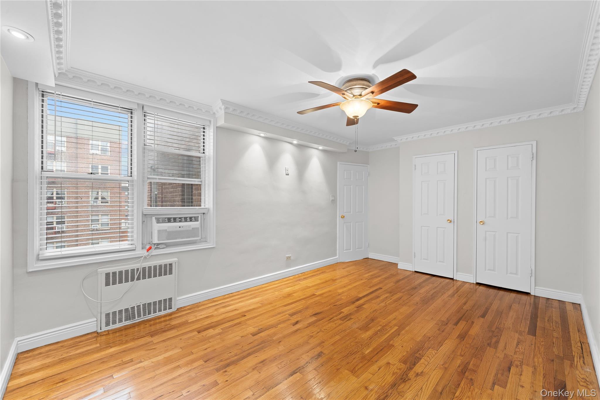 67-30 Clyde Street 5b Property Photo 5