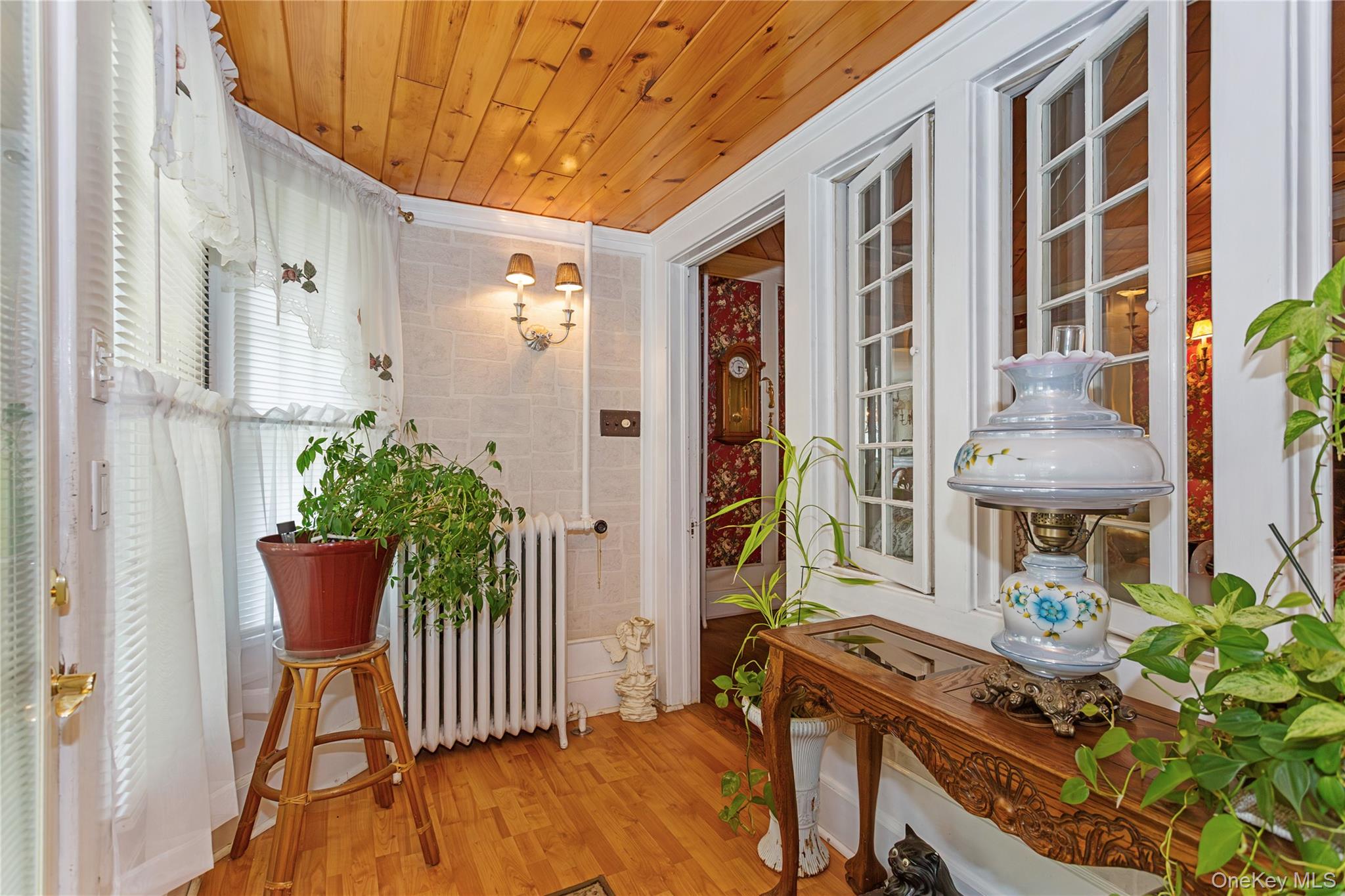 46 Lakewood Avenue Property Photo 18