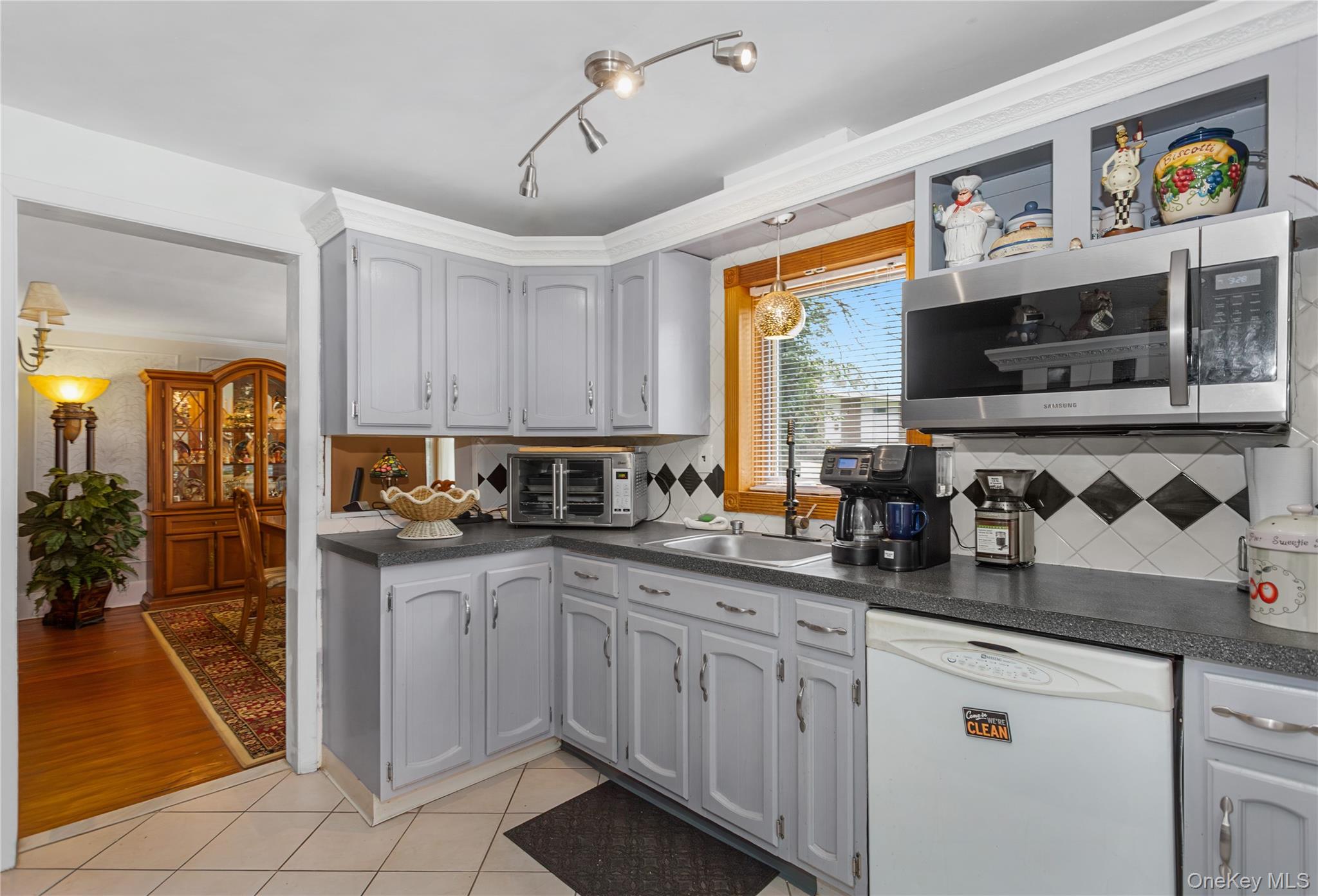 46 Lakewood Avenue Property Photo 27