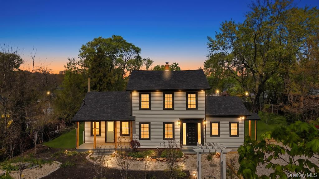 485 Long Island Avenue Property Photo 4