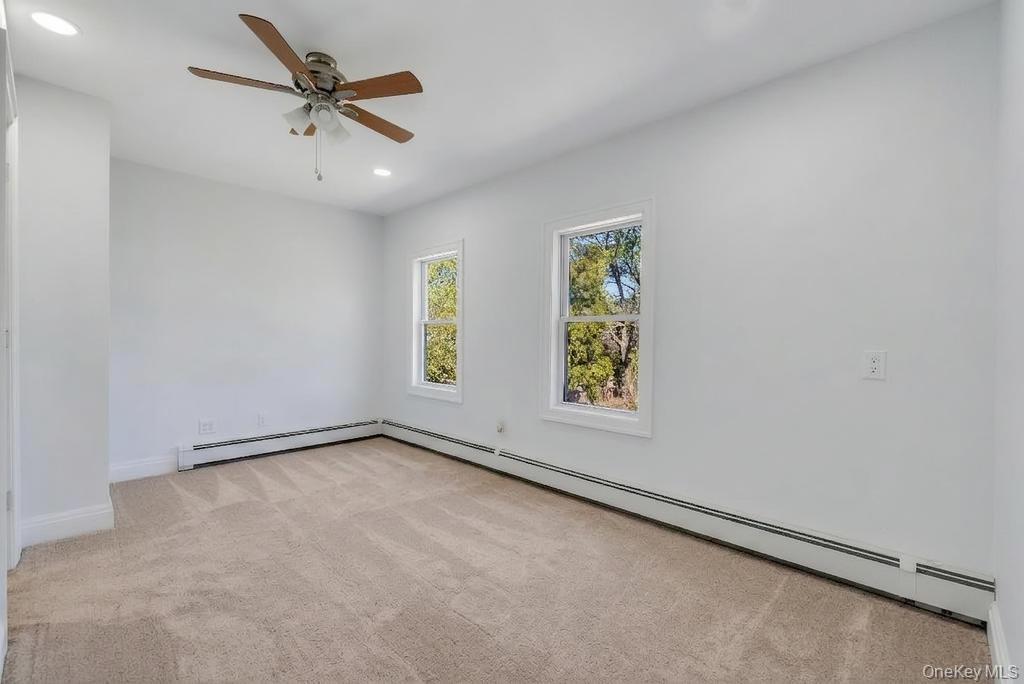 485 Long Island Avenue Property Photo 31