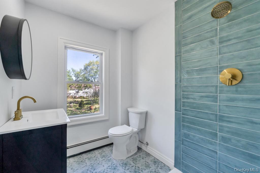 485 Long Island Avenue Property Photo 33