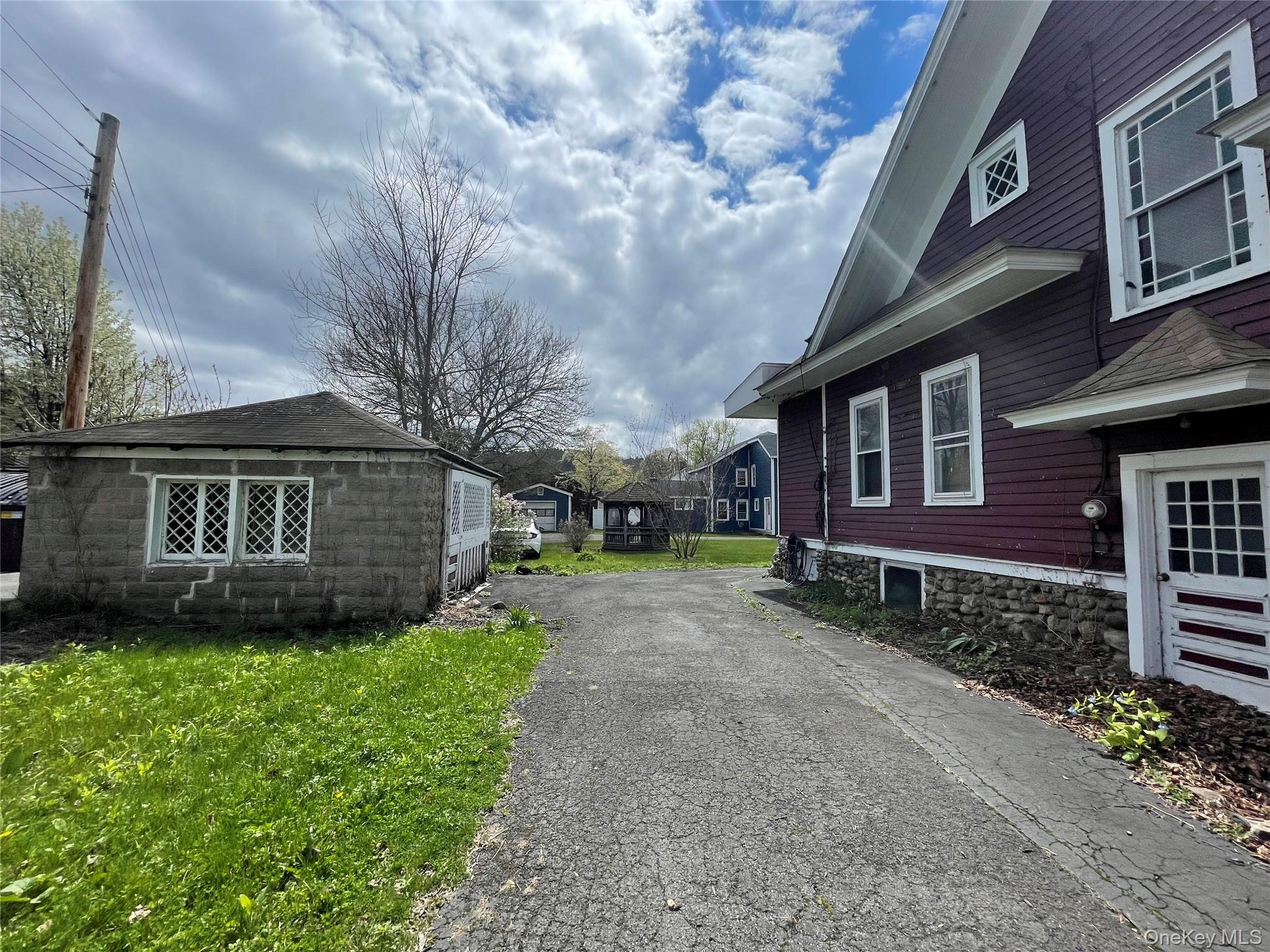 6341 Route 209 Property Photo 3