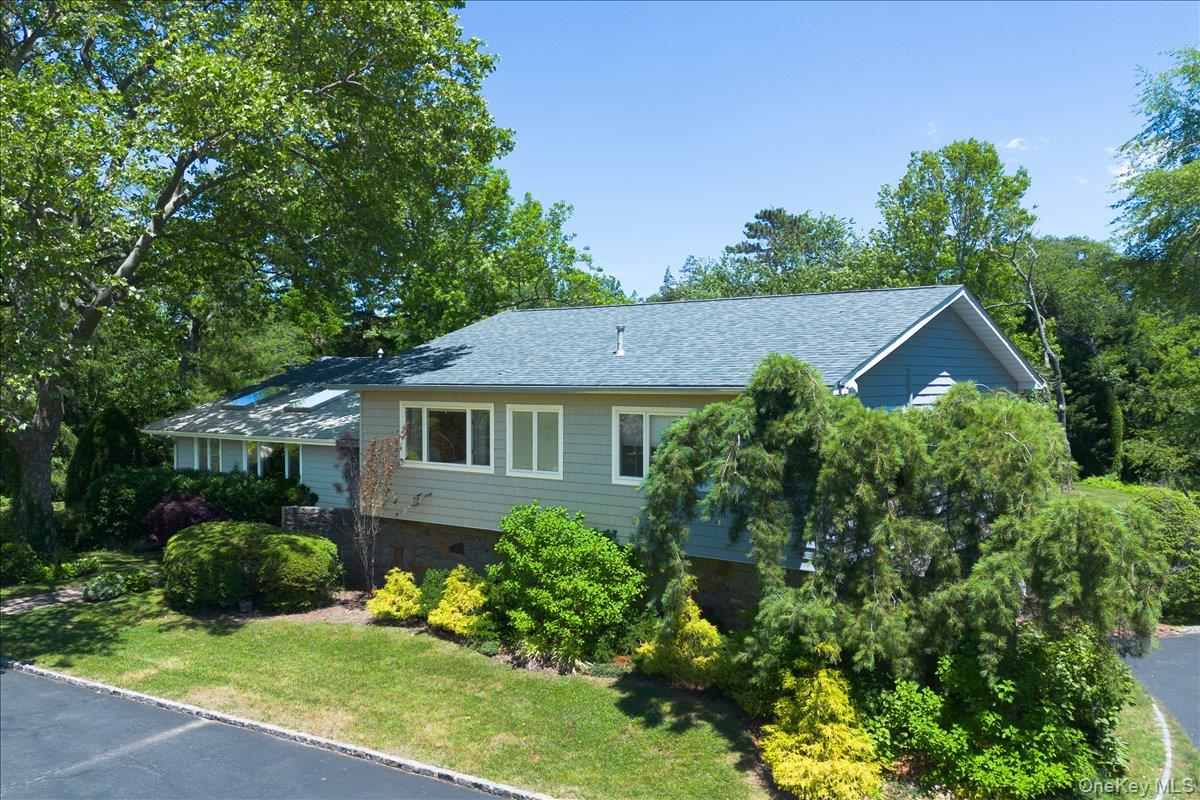 230 Richards Lane Property Photo 1