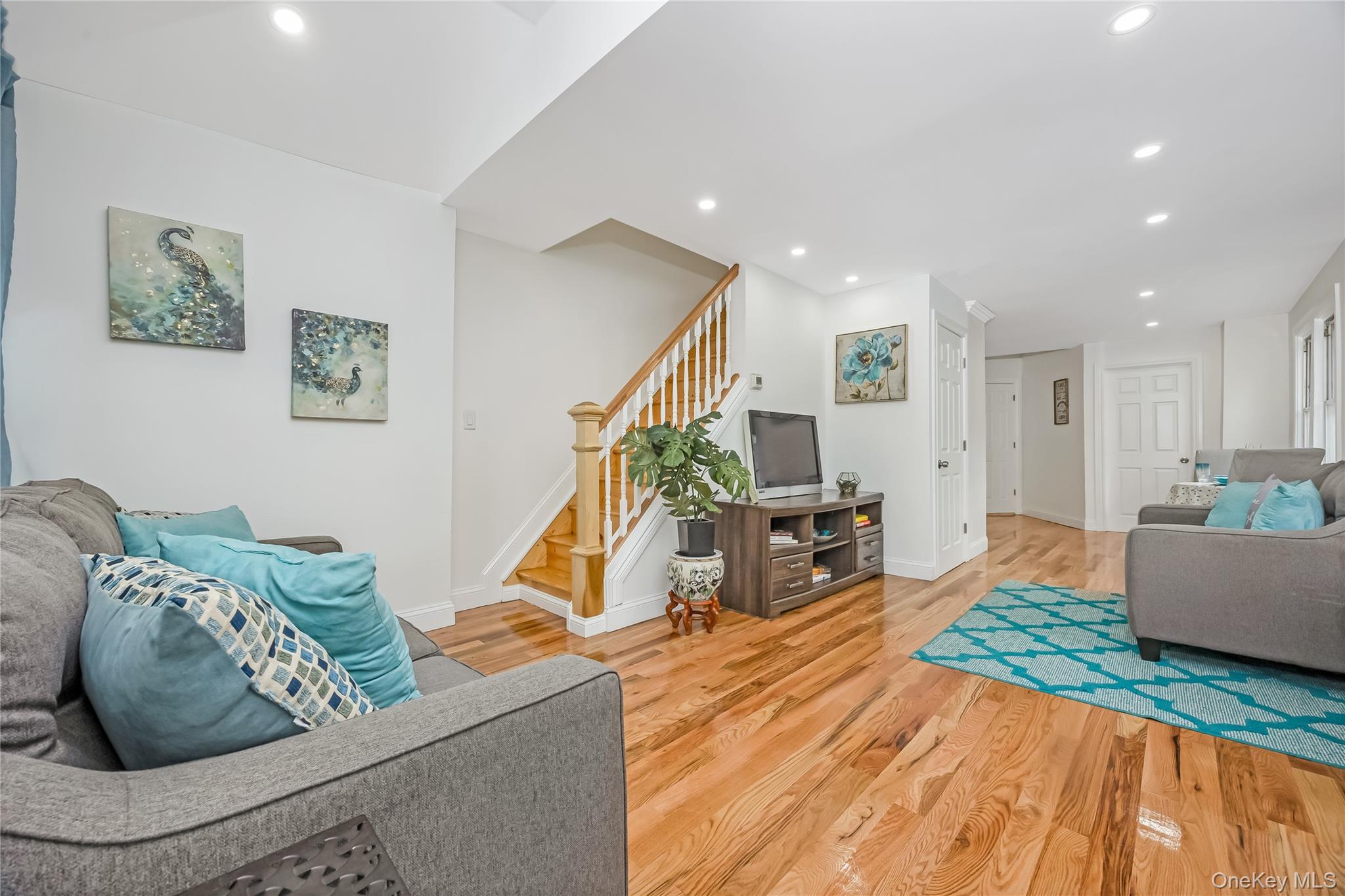 14514 Sutter Avenue Property Photo 3