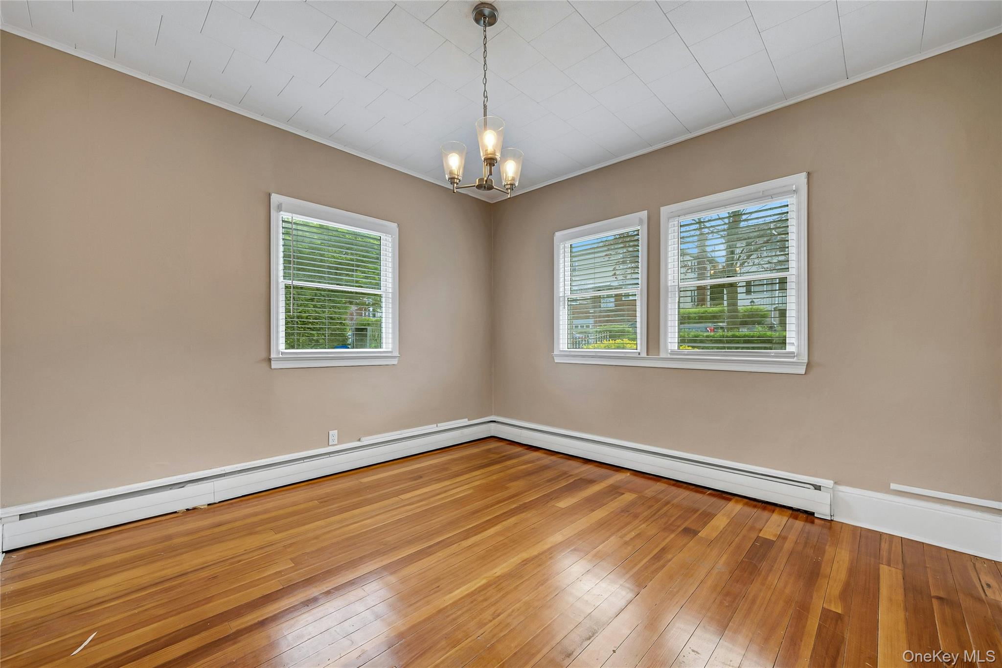 295 Columbus Avenue Property Photo 9