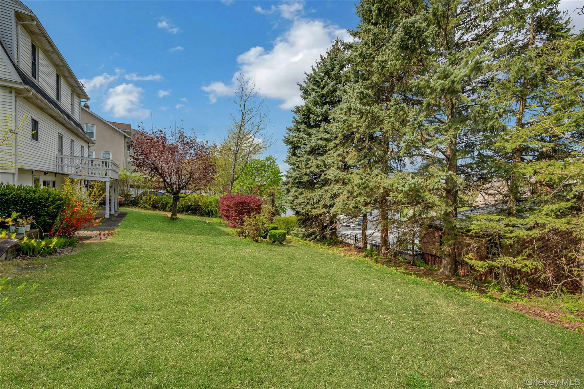 295 Columbus Avenue Property Photo 35