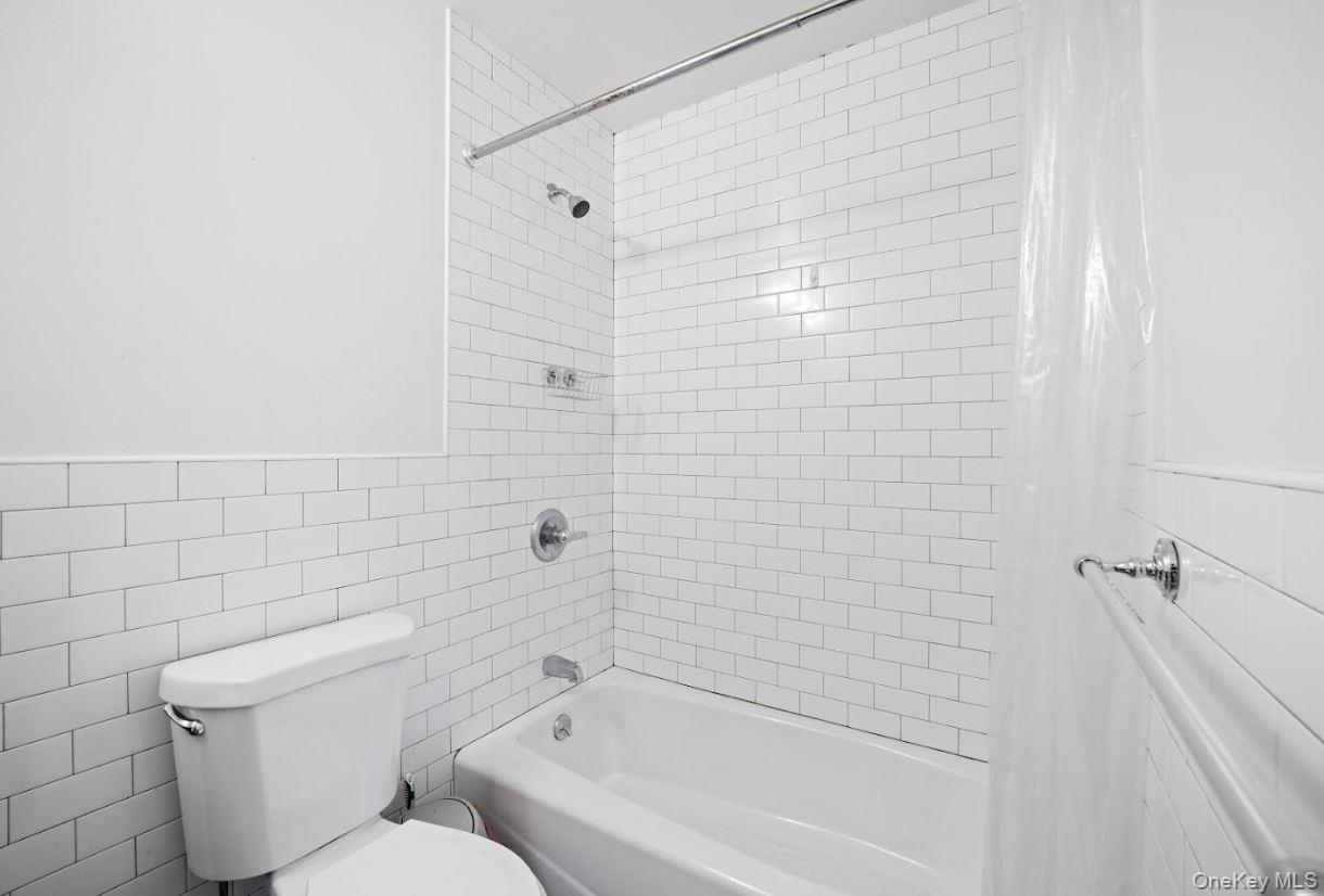 552 Grandview Avenue Property Photo 29