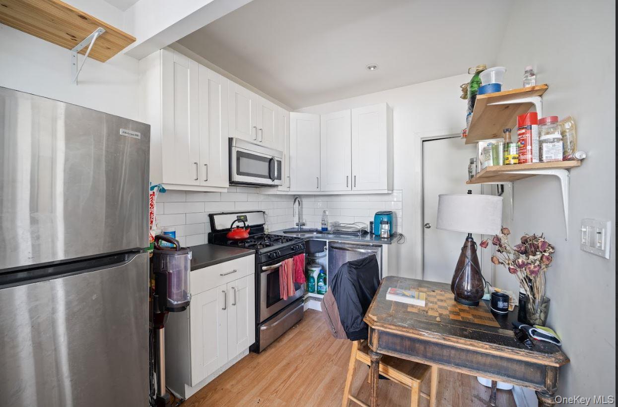 552 Grandview Avenue Property Photo 31
