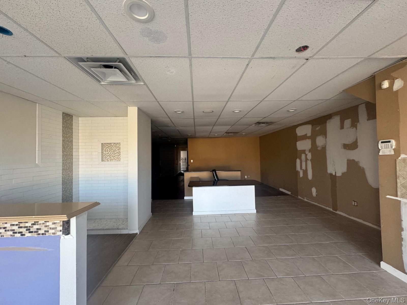 1119 North Broadway Property Photo 6