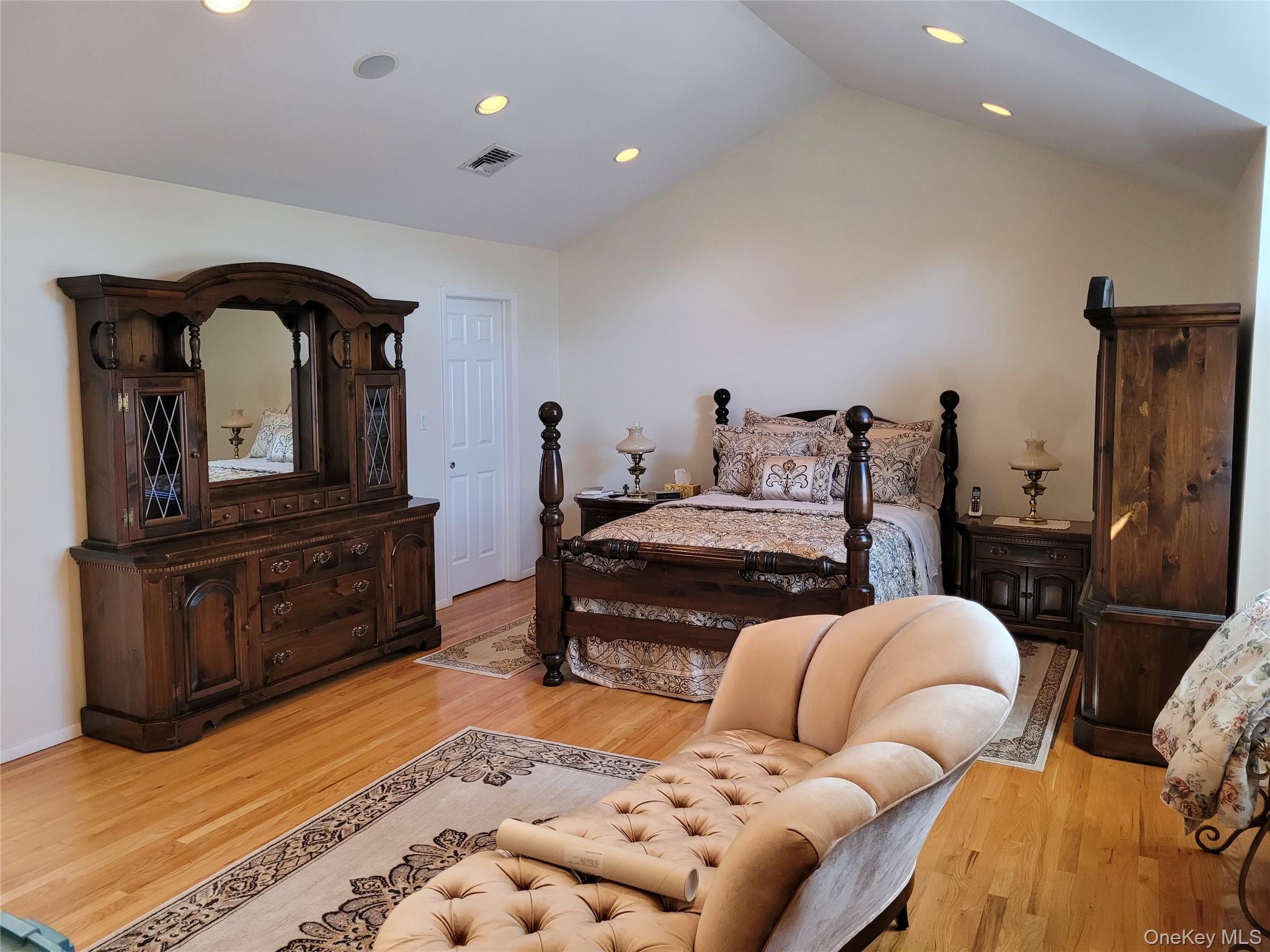 132 Atlantic Avenue Property Photo 20