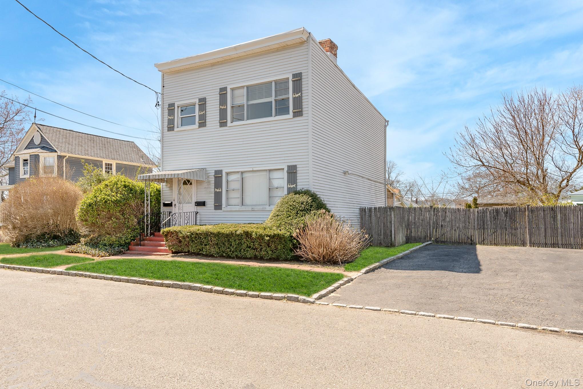183 S 7th Street Property Photo 3