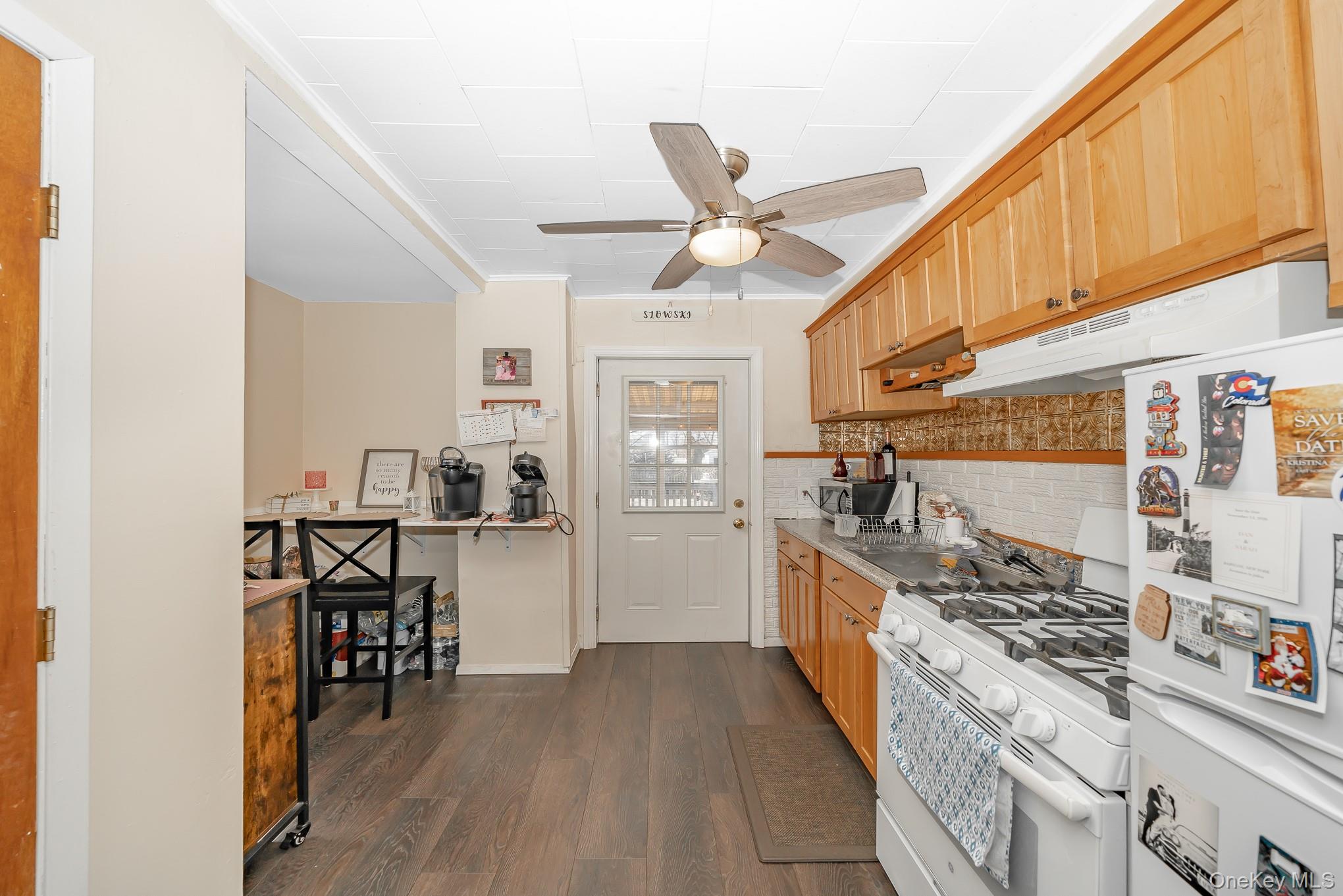 183 S 7th Street Property Photo 6