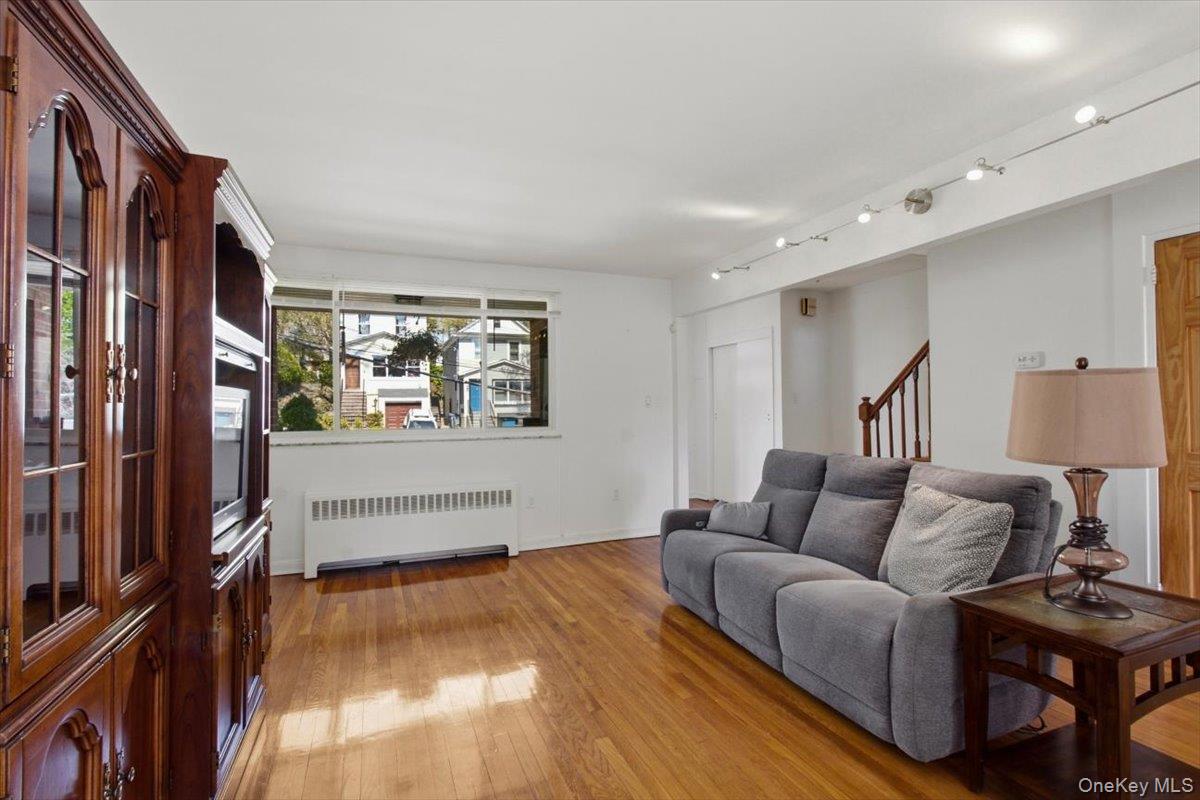 228 W 260th Street Property Photo 3