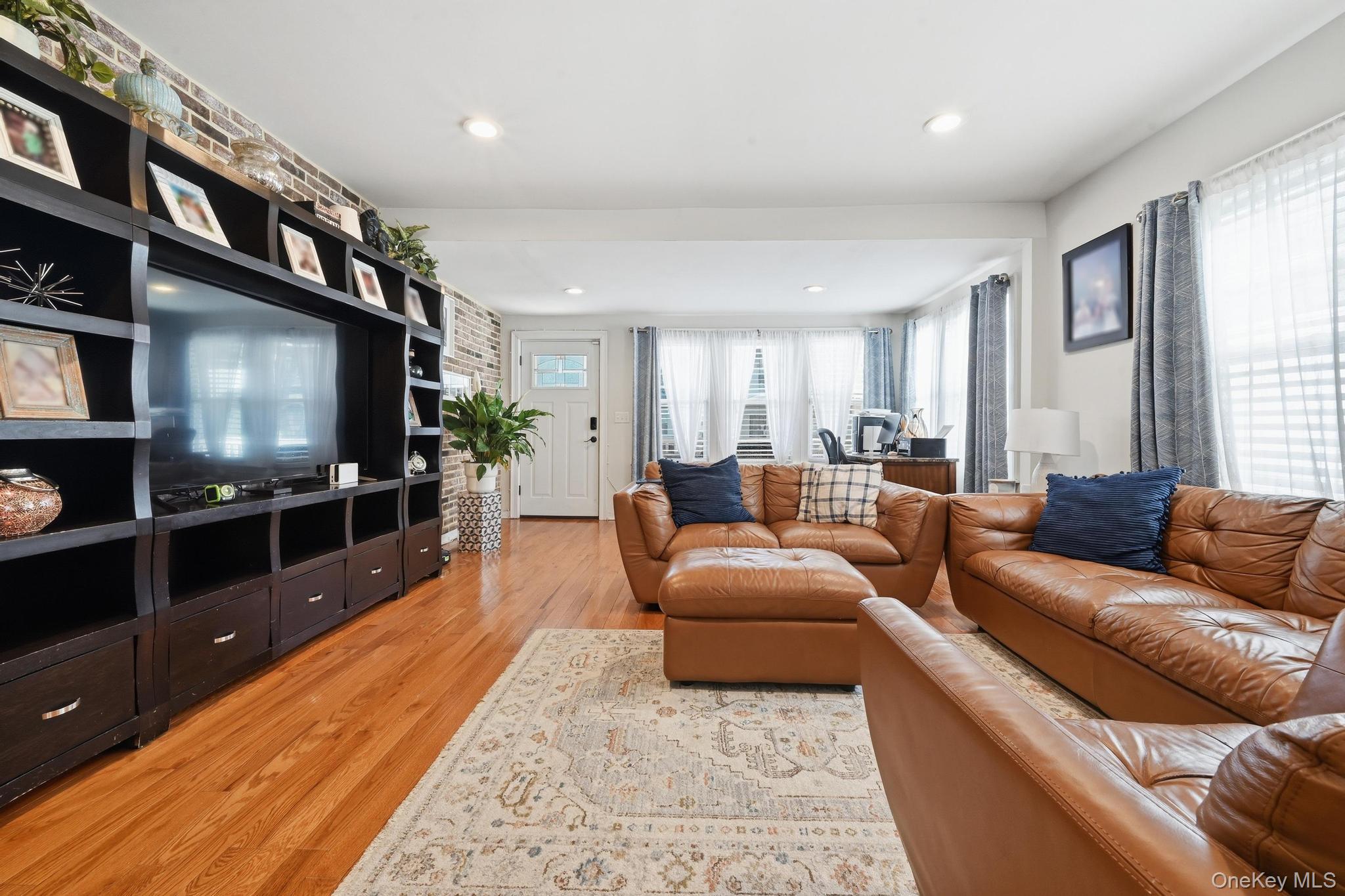 15037 119th Avenue Property Photo 5