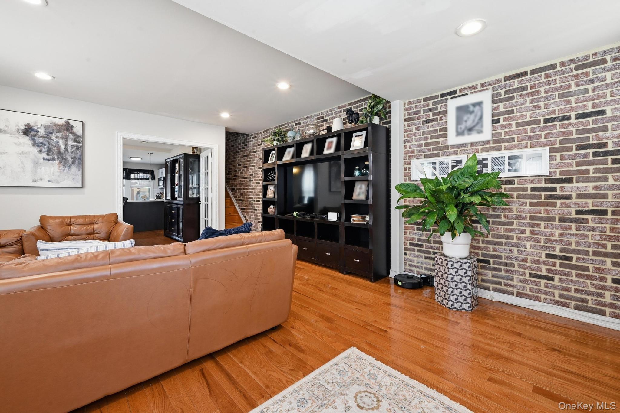 15037 119th Avenue Property Photo 6