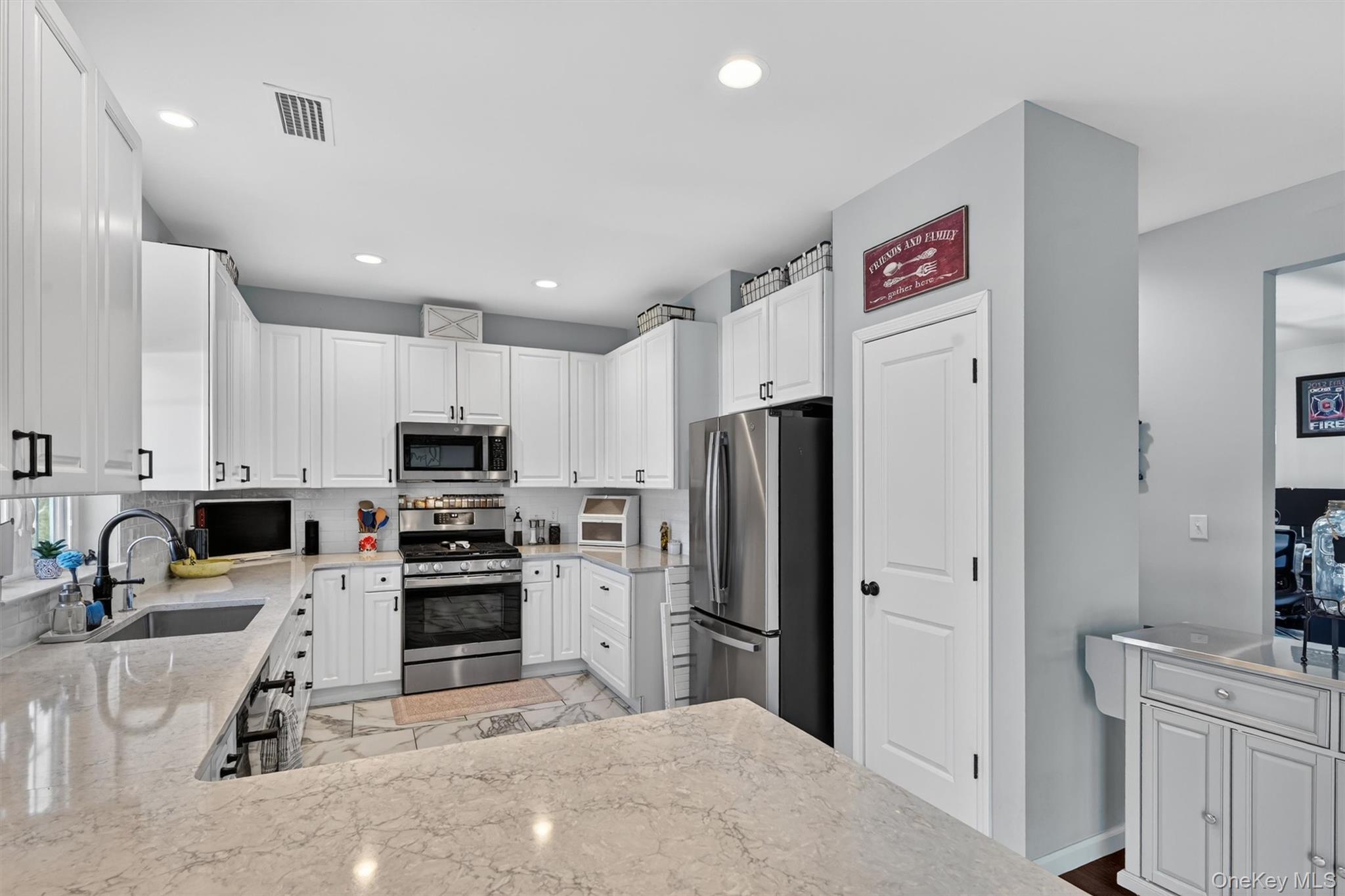 26 Curtin Lane Property Photo 18