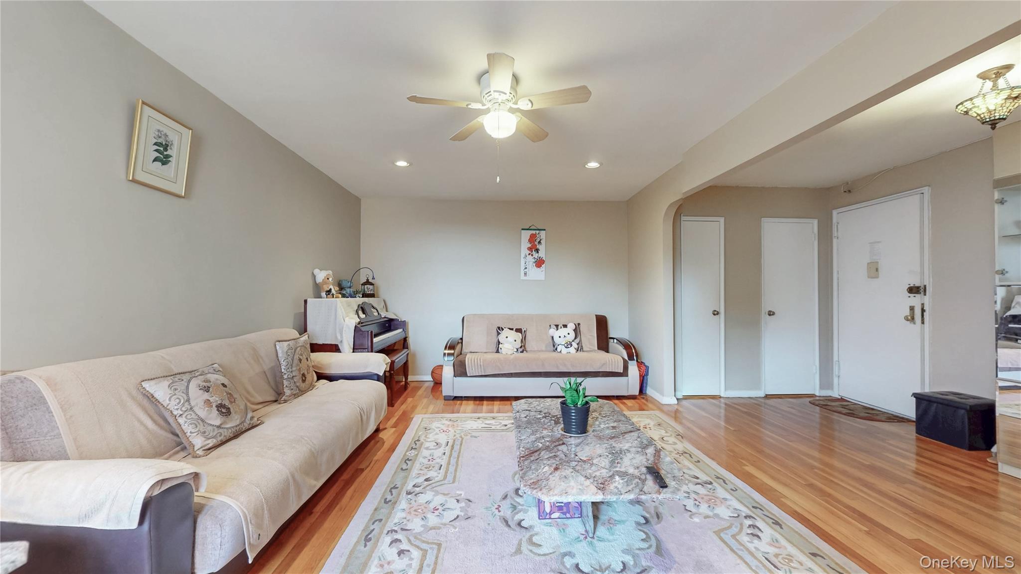 67-40 Booth Street 4o Property Photo 7