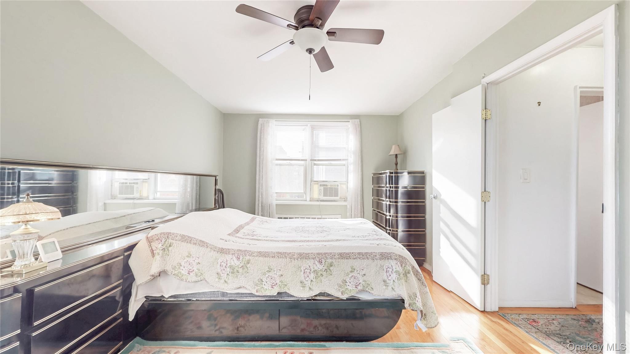 67-40 Booth Street 4o Property Photo 14