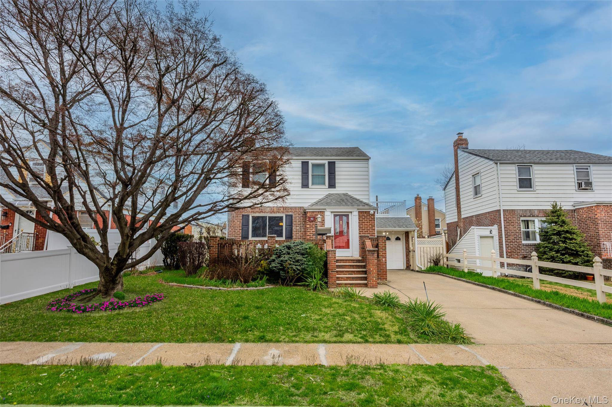82 Cerenzia Boulevard Property Photo 3