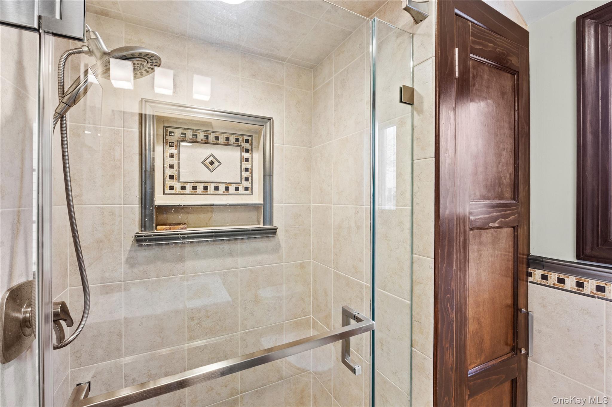 82 Cerenzia Boulevard Property Photo 29