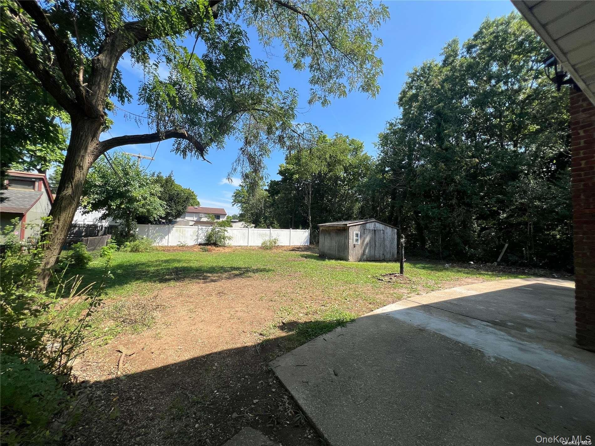 88 Stewart Avenue Property Photo 23