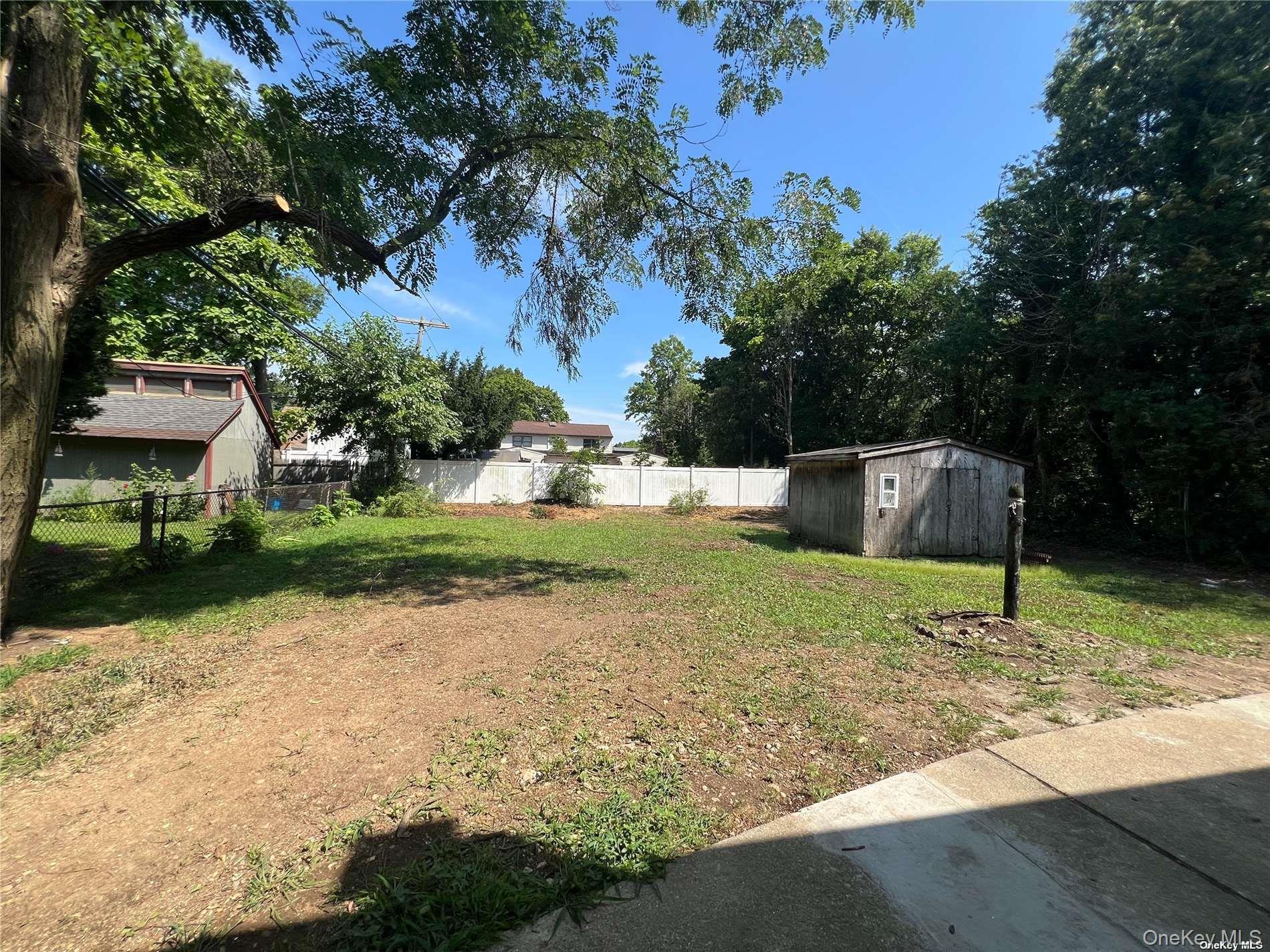 88 Stewart Avenue Property Photo 24