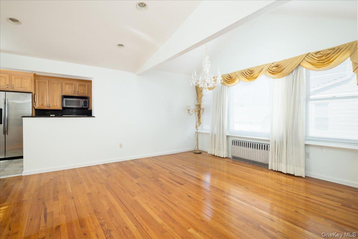 14811 10th Avenue Property Photo 6