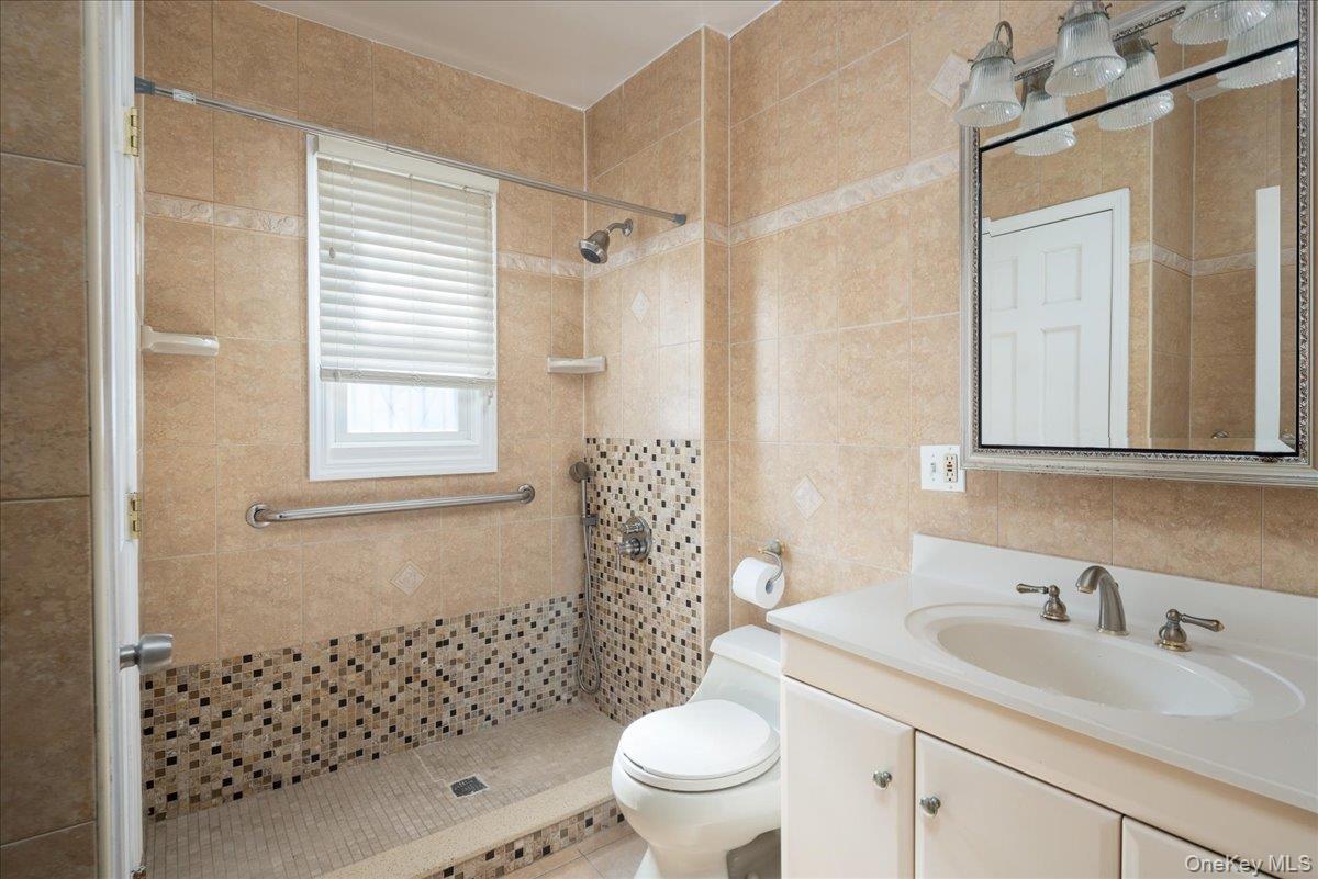 14811 10th Avenue Property Photo 16