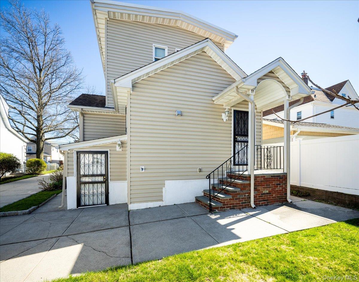 14811 10th Avenue Property Photo 31