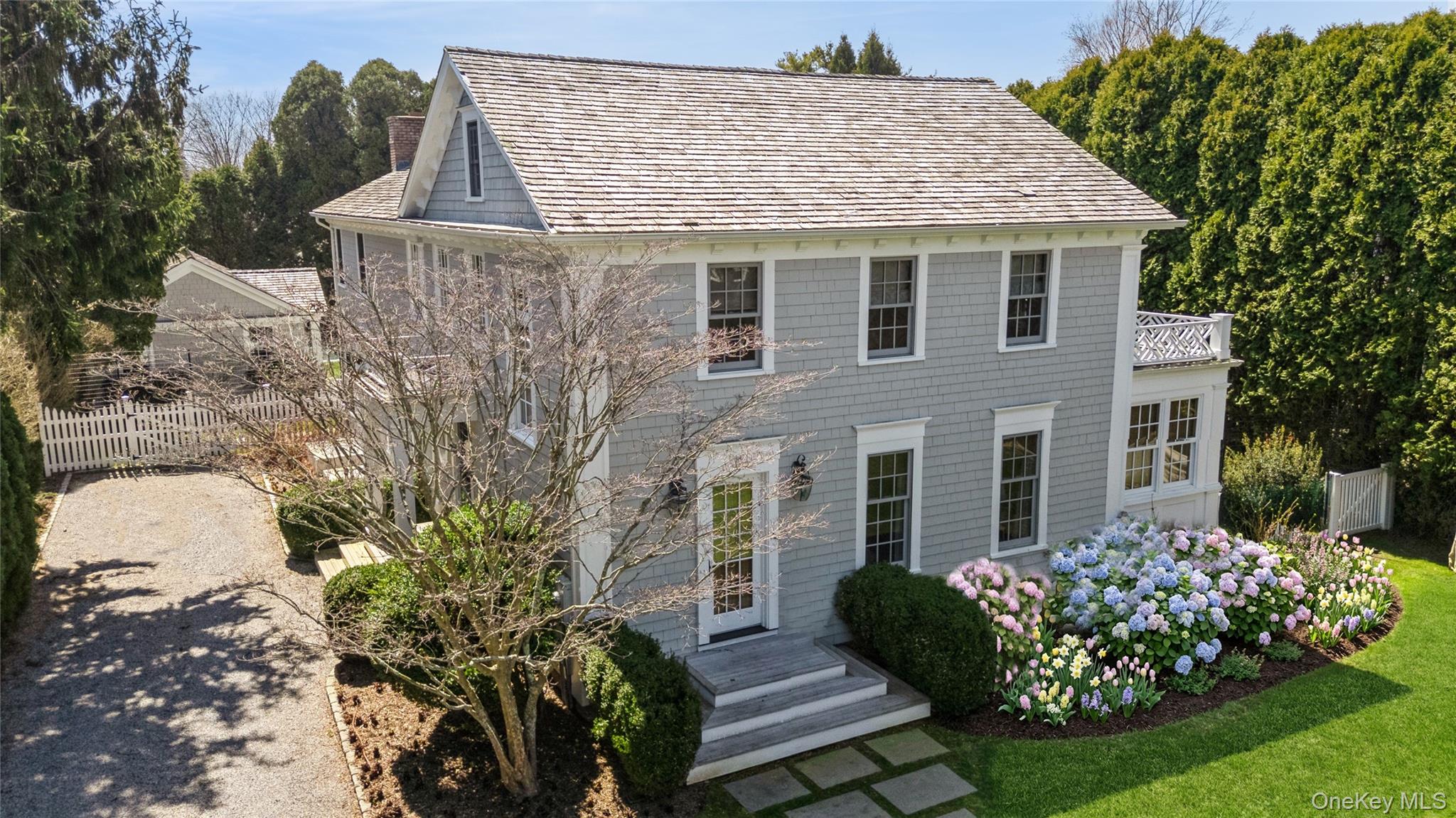 60 Old Town Crossing Property Photo 1