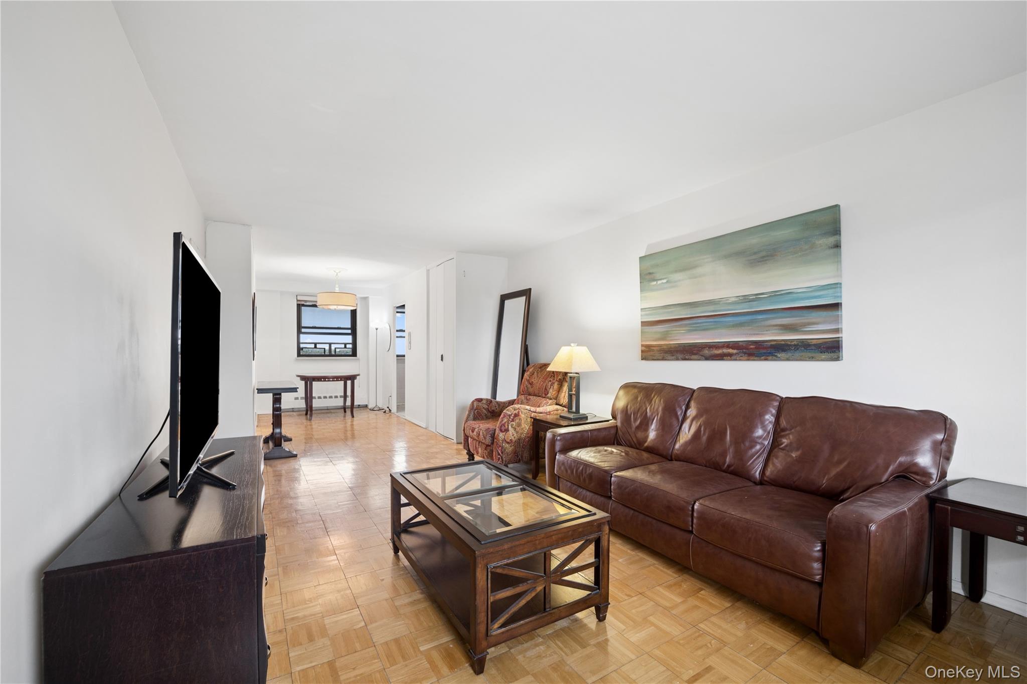 61-35 98th Street 12m Property Photo 4
