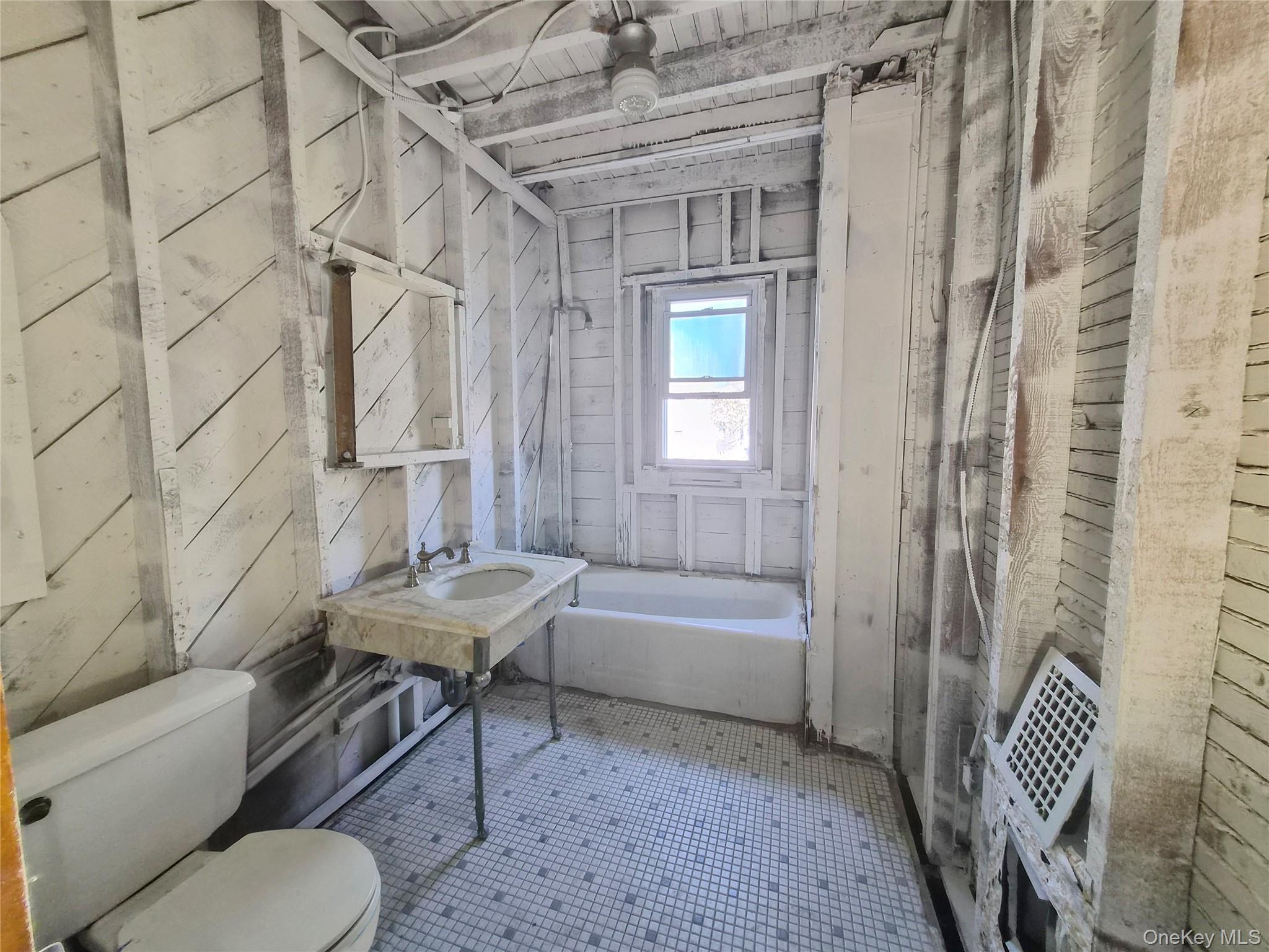 9119 110th Street Property Photo 9