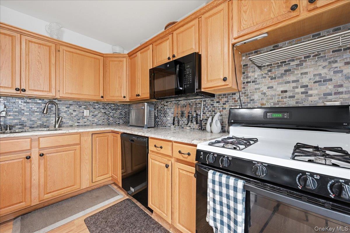 10 Casey Lane Property Photo 10